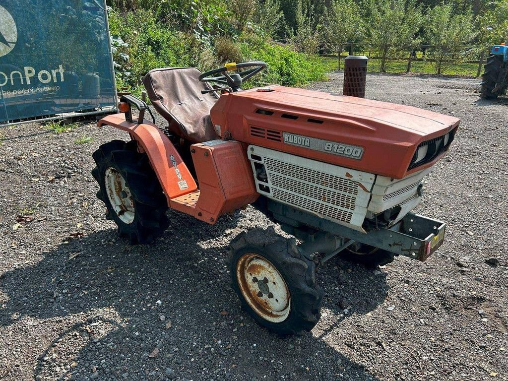 Traktor van het type Kubota B1200, Gebrauchtmaschine in Antwerpen (Foto 3)