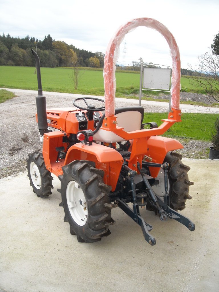 Traktor of the type Kubota B1200, Gebrauchtmaschine in sattledt (Picture 3)