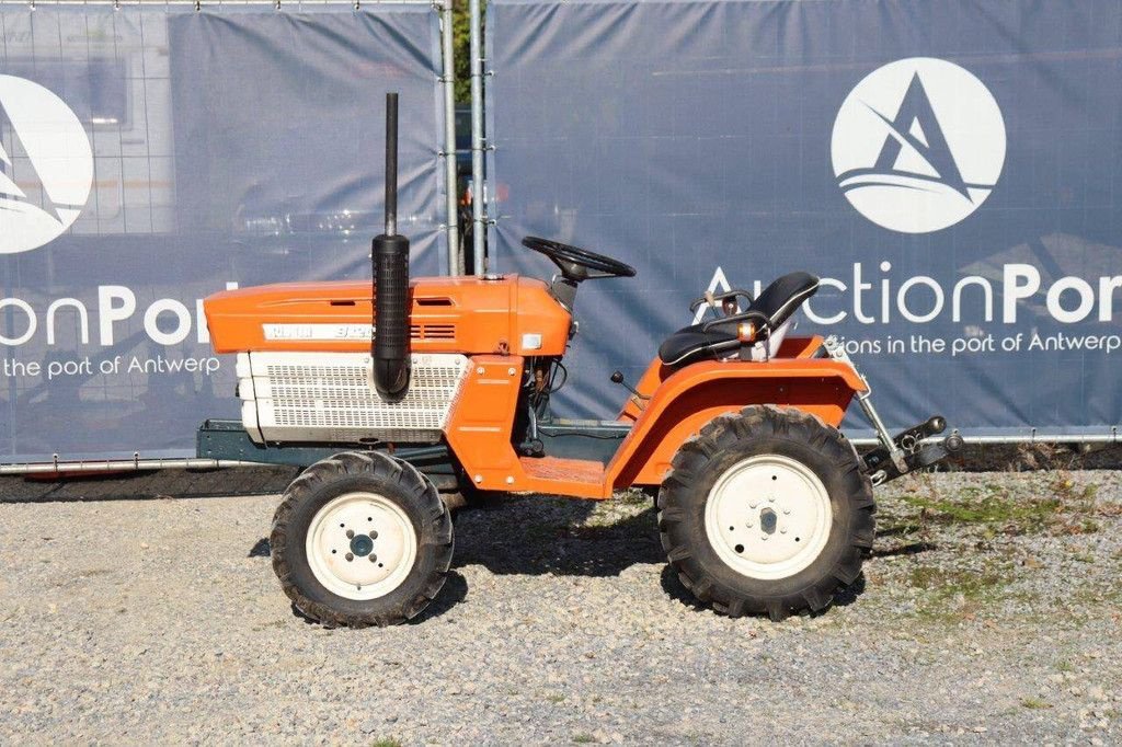 Traktor of the type Kubota B1200DT, Gebrauchtmaschine in Antwerpen (Picture 2)