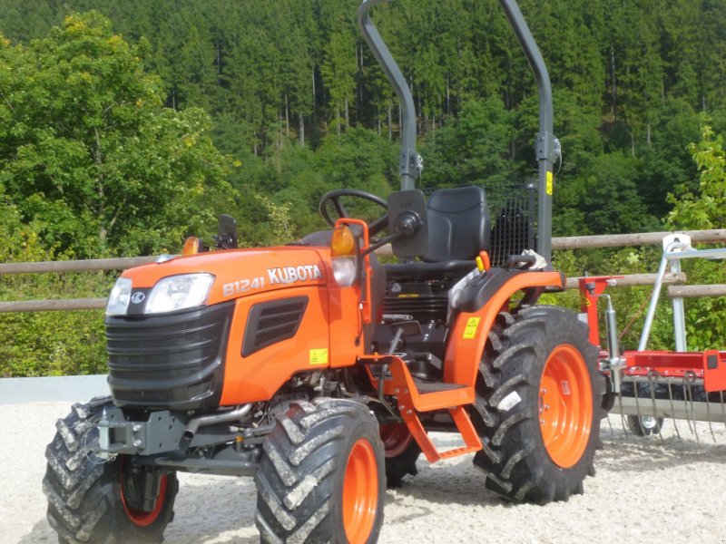 Kubota Traktor Gebraucht & Neu Kaufen - Technikboerse.com