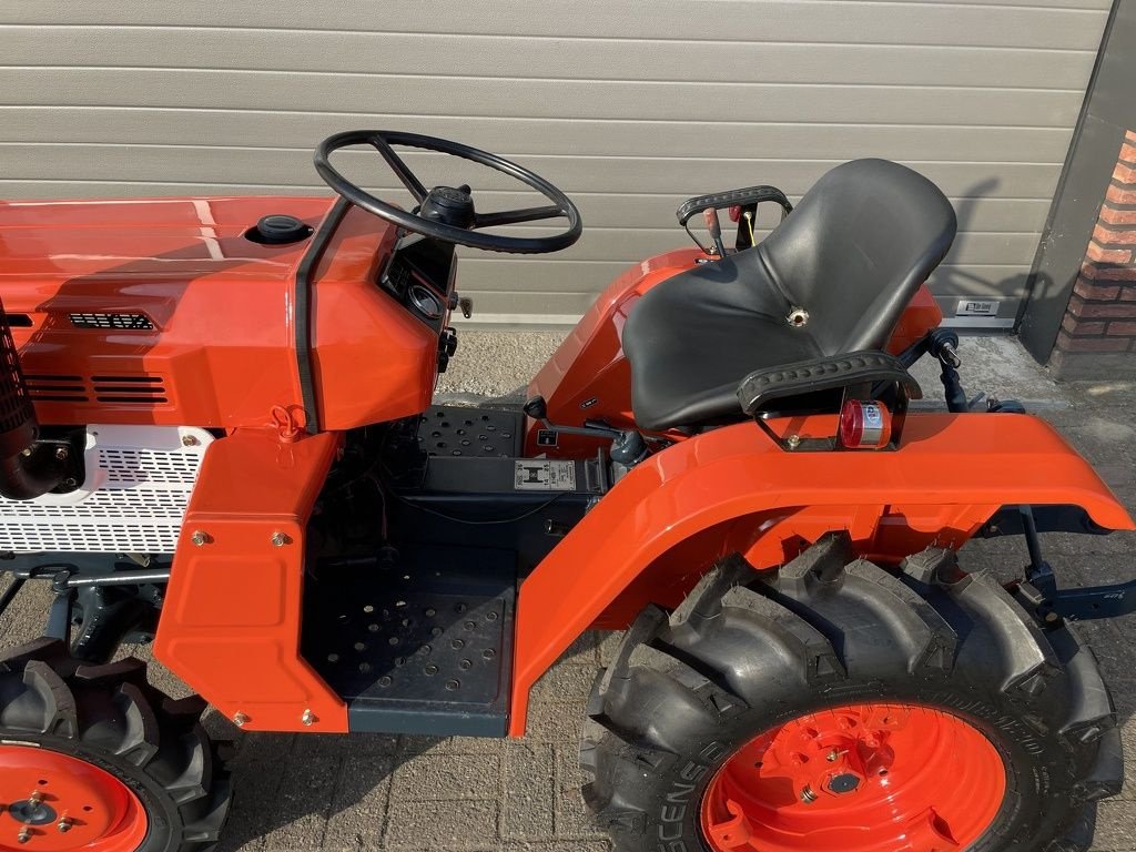 Traktor typu Kubota B1400 4WD minitractor, Gebrauchtmaschine w Neer (Zdjęcie 7)