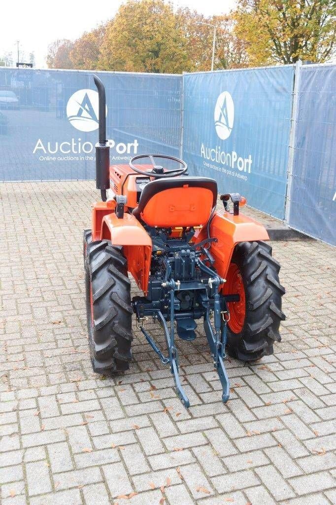 Traktor tip Kubota B1400, Gebrauchtmaschine in Antwerpen (Poză 4)