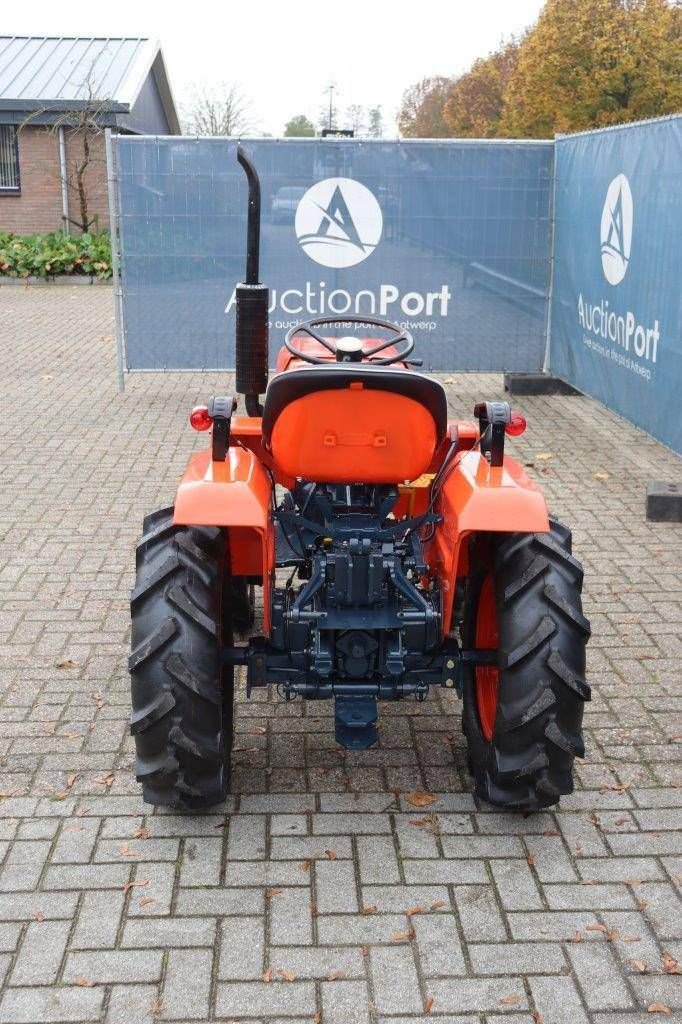 Traktor Türe ait Kubota B1400D, Gebrauchtmaschine içinde Antwerpen (resim 5)