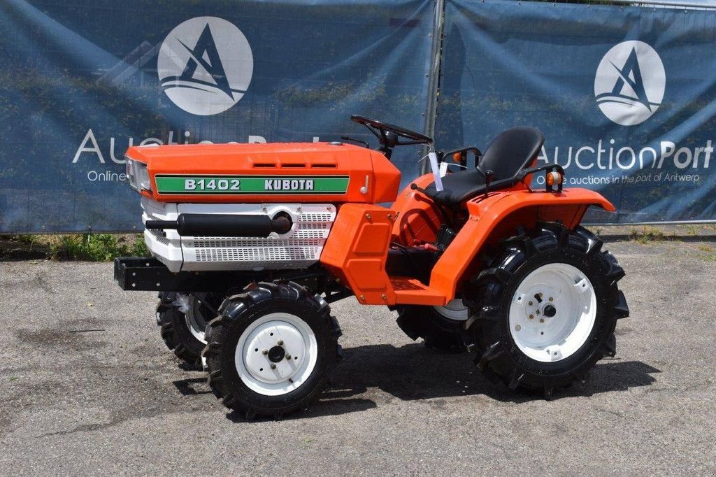 Traktor del tipo Kubota B1402, Neumaschine en Antwerpen (Imagen 1)