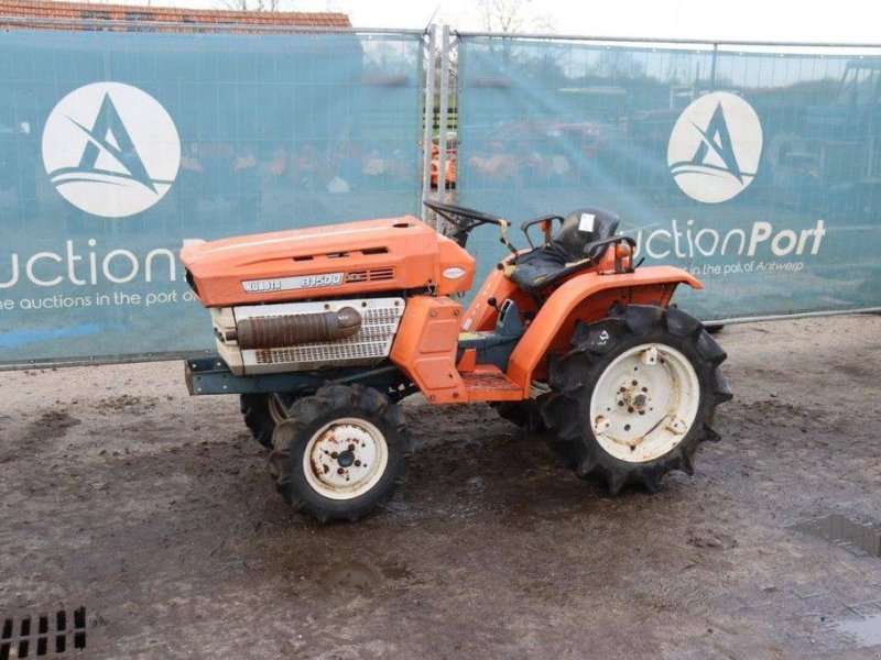 Traktor типа Kubota B1500, Gebrauchtmaschine в Antwerpen (Фотография 1)