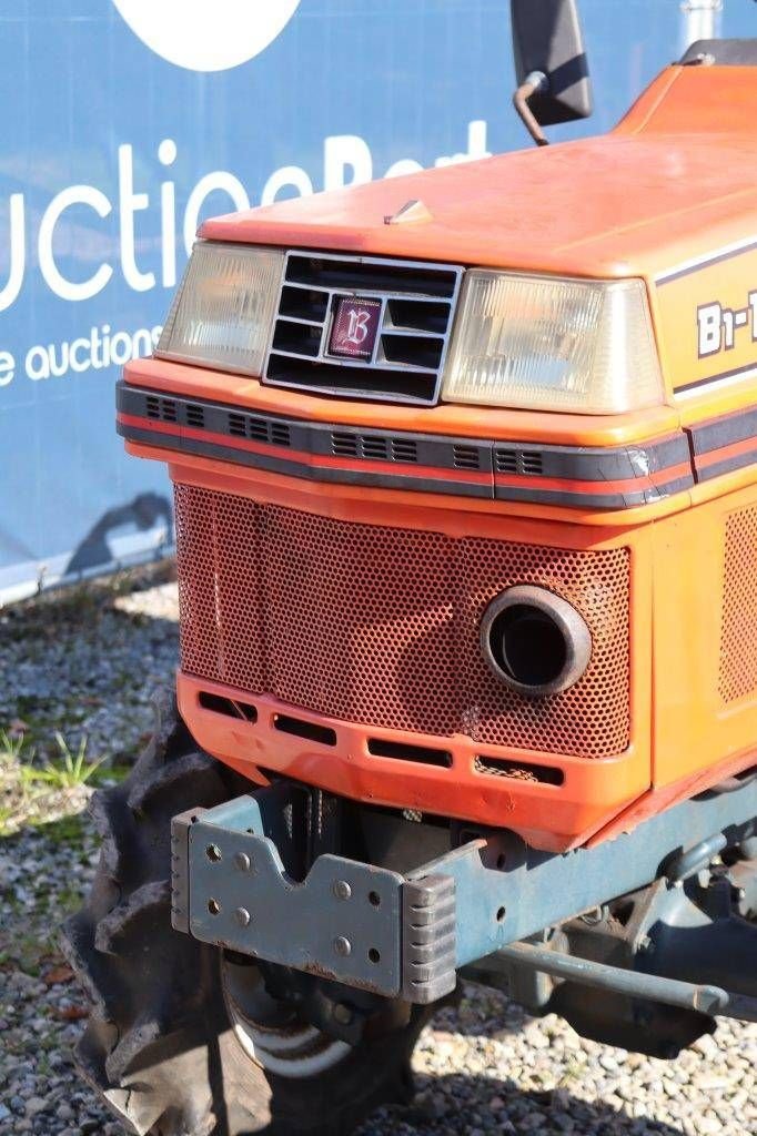 Traktor van het type Kubota B1502DT, Gebrauchtmaschine in Antwerpen (Foto 11)