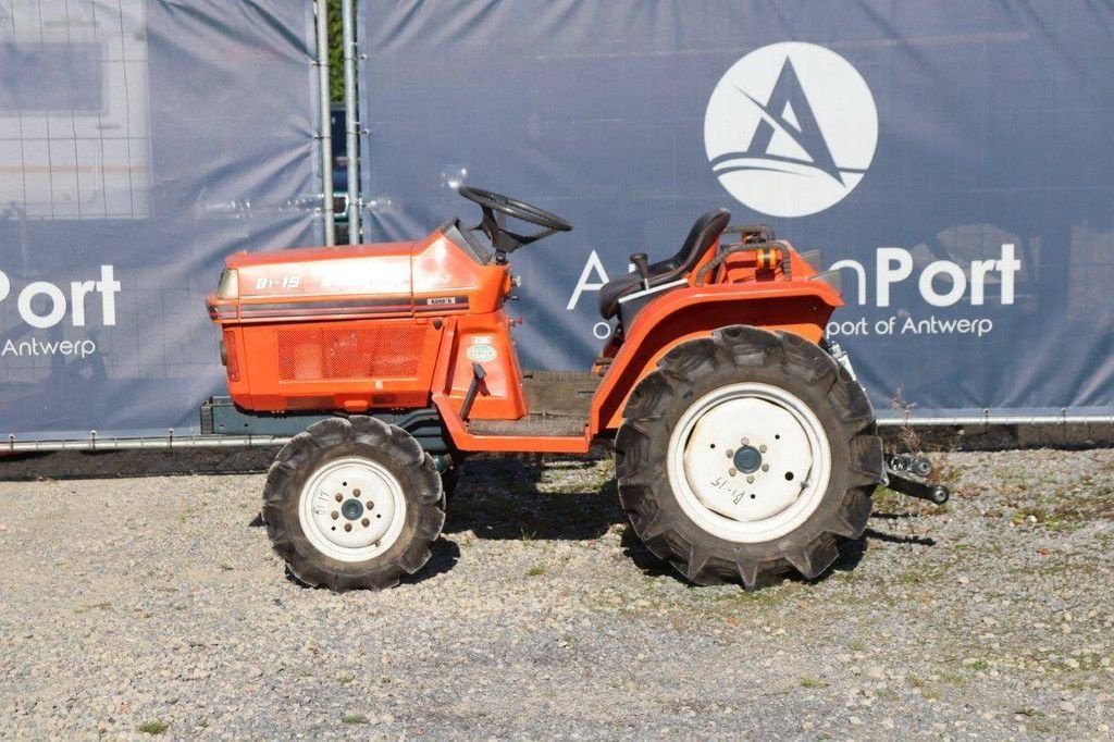 Traktor des Typs Kubota B1502DT, Gebrauchtmaschine in Antwerpen (Bild 2)