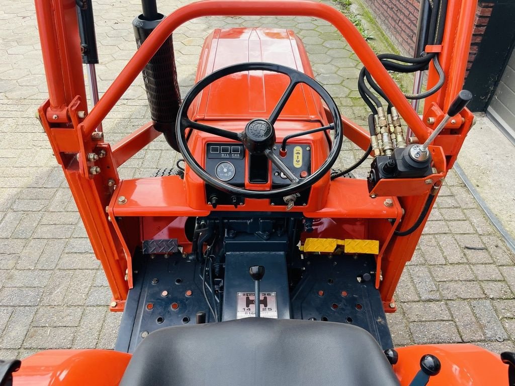 Traktor типа Kubota B1600 4WD 20 PK minitractor + frontlader / gazonbanden, Gebrauchtmaschine в Neer (Фотография 7)