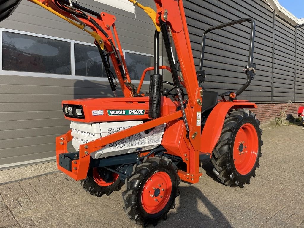 Traktor του τύπου Kubota B1600 4WD 20 PK minitractor + frontlader, Gebrauchtmaschine σε Neer (Φωτογραφία 4)