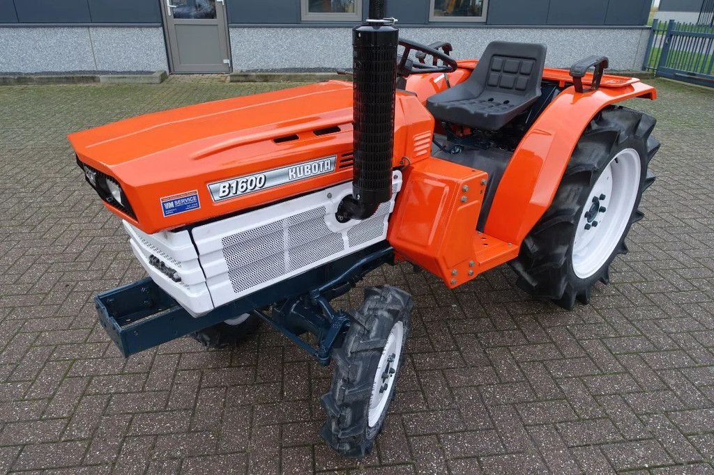 Traktor del tipo Kubota B1600 4wd / 564 Draaiuren / Superkruipversnelling, Gebrauchtmaschine In Swifterband (Immagine 3)