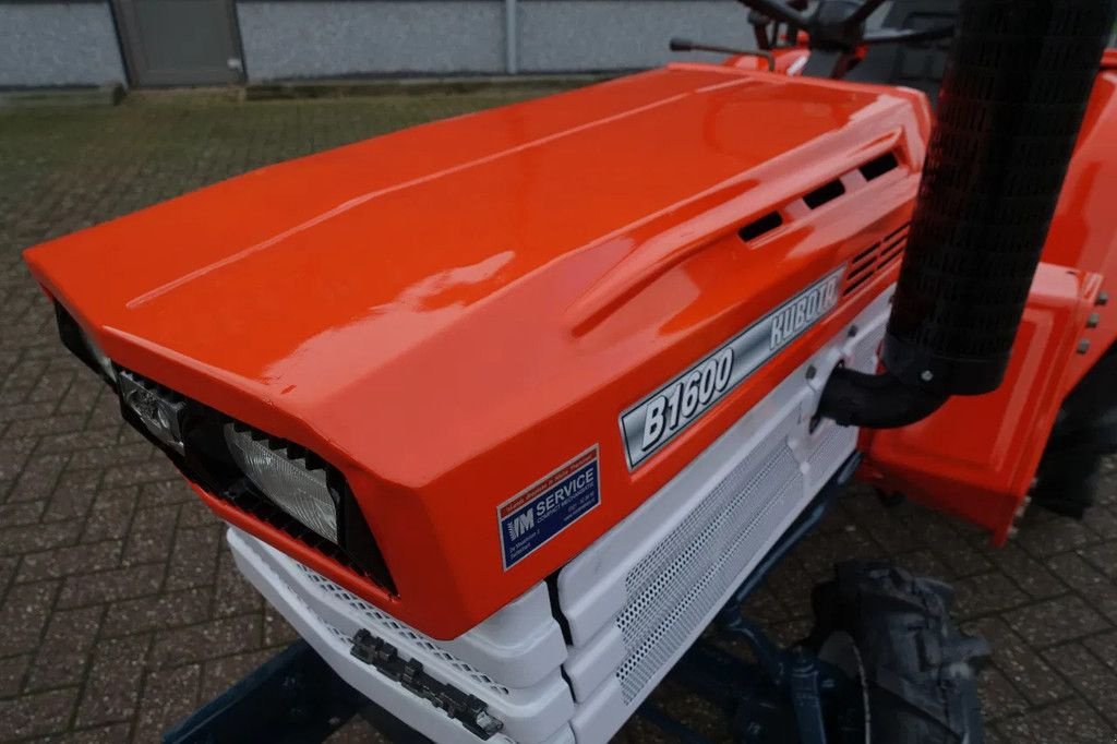 Traktor des Typs Kubota B1600 4wd / 564 Draaiuren / Superkruipversnelling, Gebrauchtmaschine in Swifterband (Bild 4)