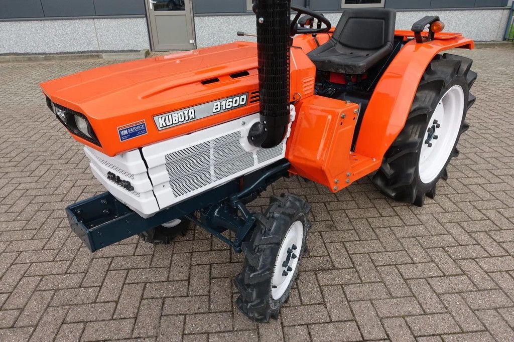 Traktor typu Kubota B1600 4wd / 972 Draaiuren / Superkruipbak, Gebrauchtmaschine v Swifterband (Obrázek 4)