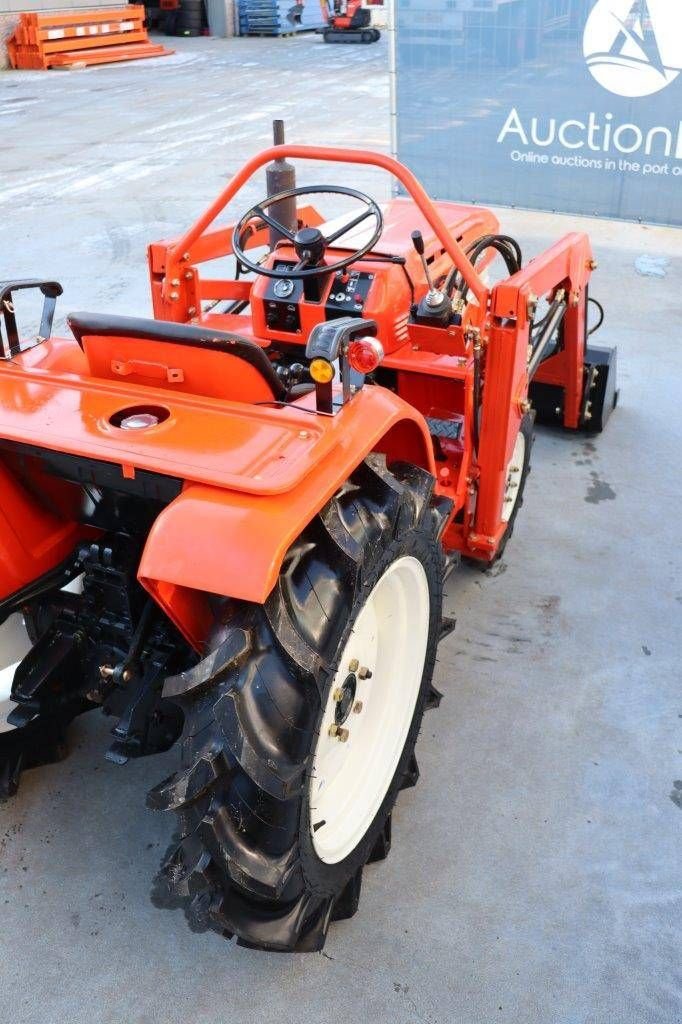 Traktor Türe ait Kubota B1600, Gebrauchtmaschine içinde Antwerpen (resim 5)