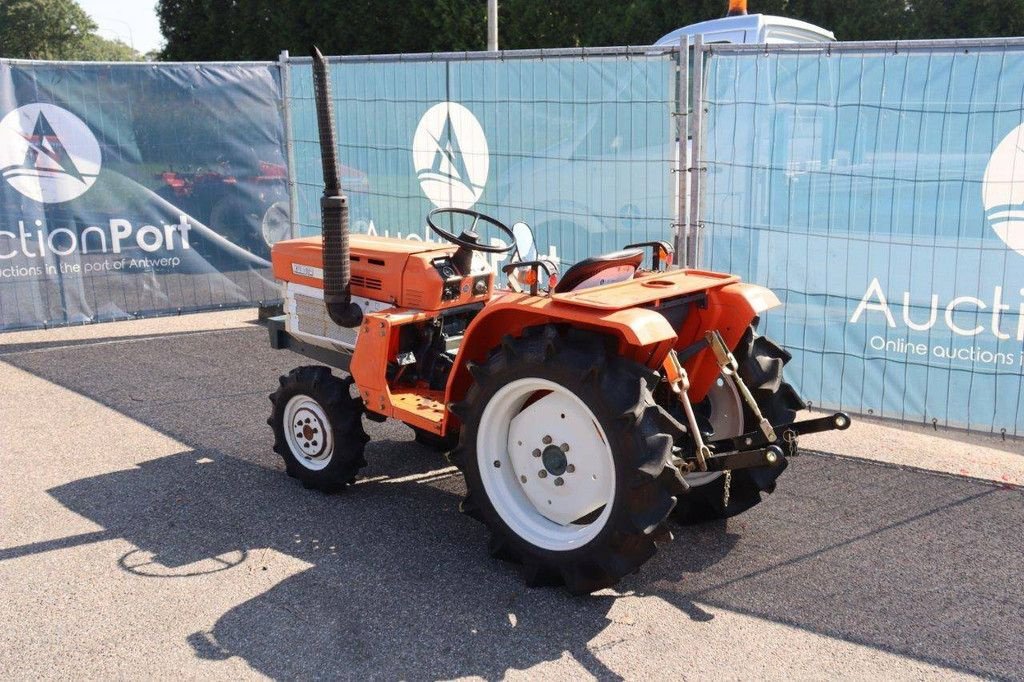 Traktor du type Kubota B1600, Gebrauchtmaschine en Antwerpen (Photo 3)