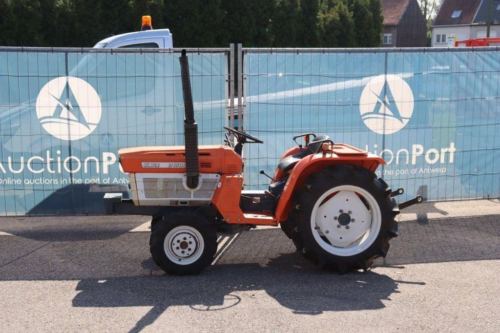 Traktor des Typs Kubota B1600, Gebrauchtmaschine in Antwerpen (Bild 1)