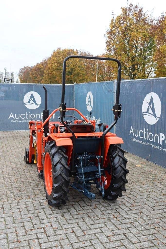 Traktor van het type Kubota B1600D, Neumaschine in Antwerpen (Foto 4)