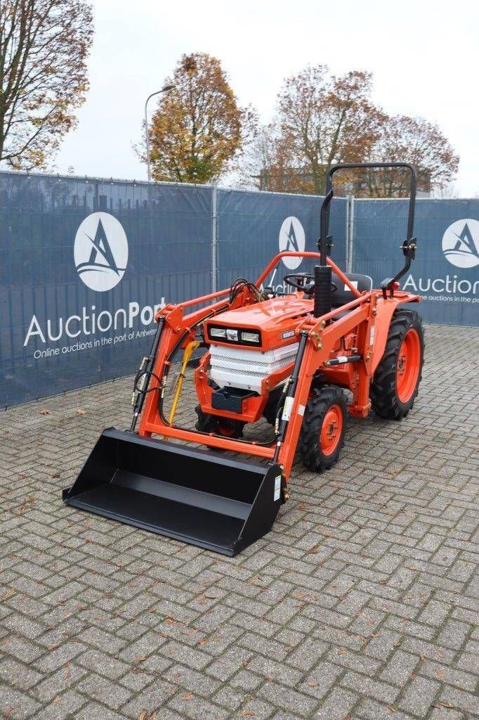 Traktor от тип Kubota B1600D, Neumaschine в Antwerpen (Снимка 10)