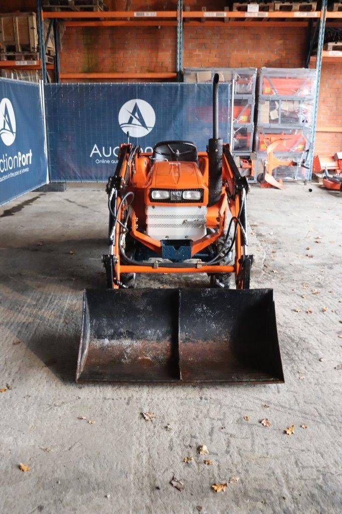 Traktor tip Kubota B1600DT, Gebrauchtmaschine in Antwerpen (Poză 9)