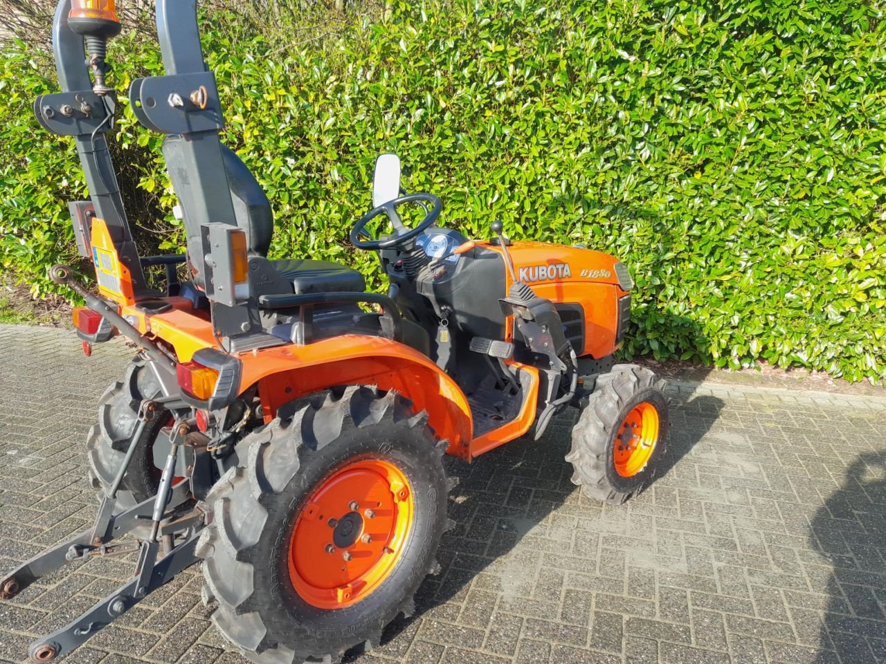 Traktor van het type Kubota B1830, Gebrauchtmaschine in Oud Gastel (Foto 8)