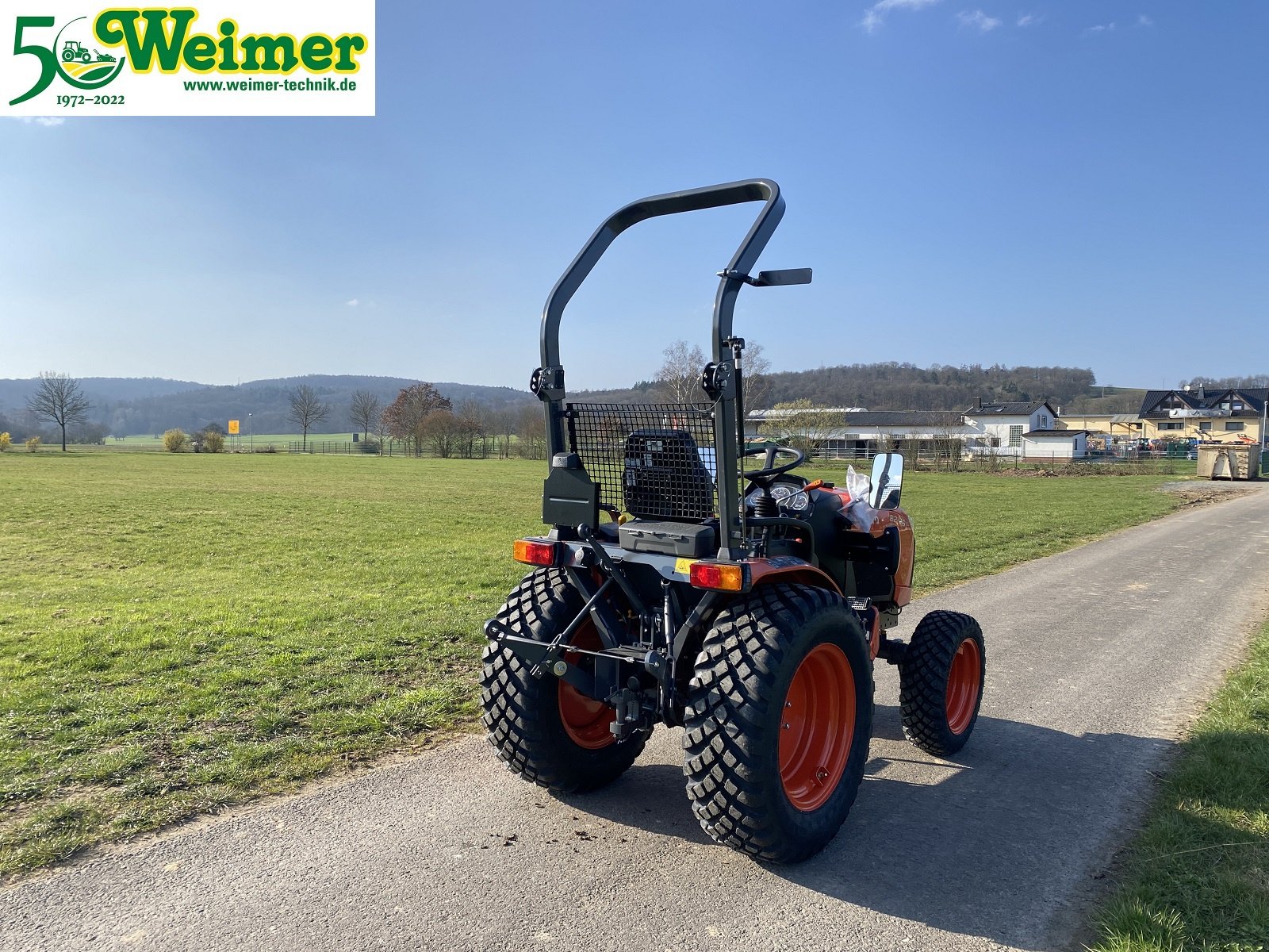 Traktor of the type Kubota B2-261 D ROPS, Neumaschine in Lollar, Ruttershausen (Picture 5)