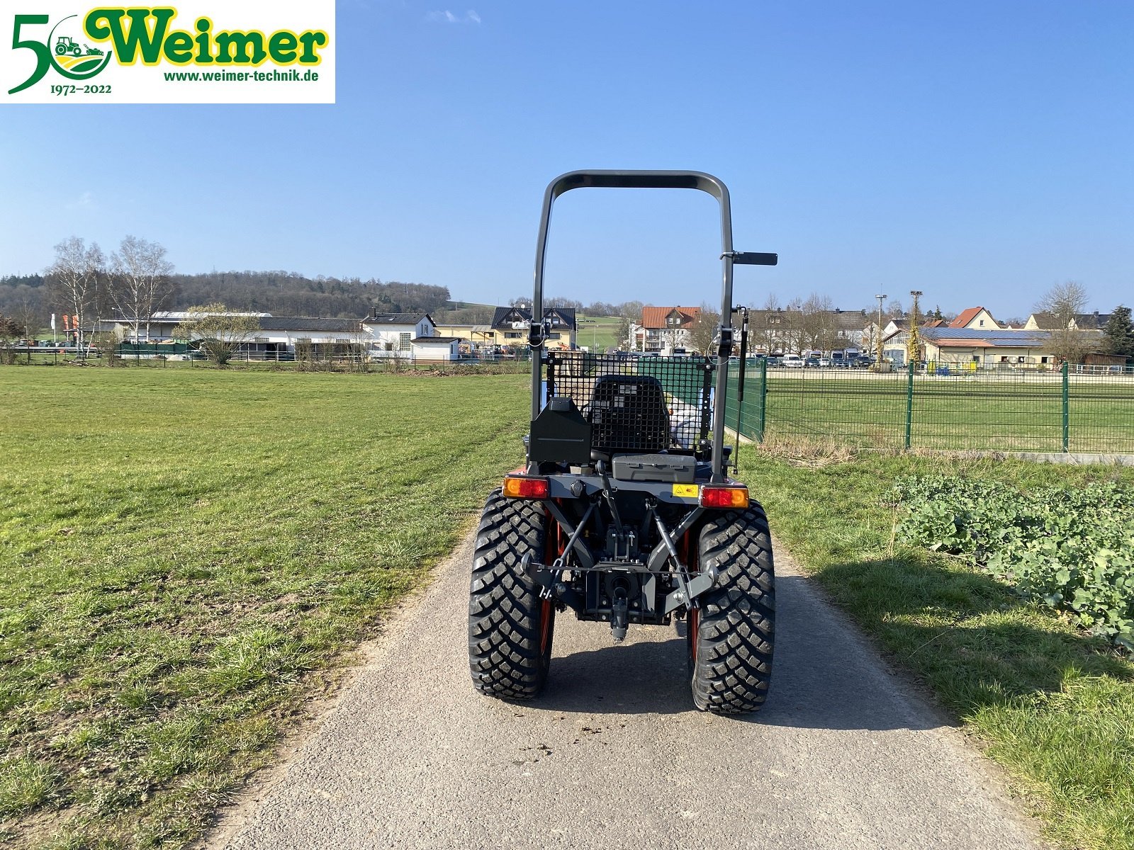 Traktor of the type Kubota B2-261 D ROPS, Neumaschine in Lollar, Ruttershausen (Picture 7)