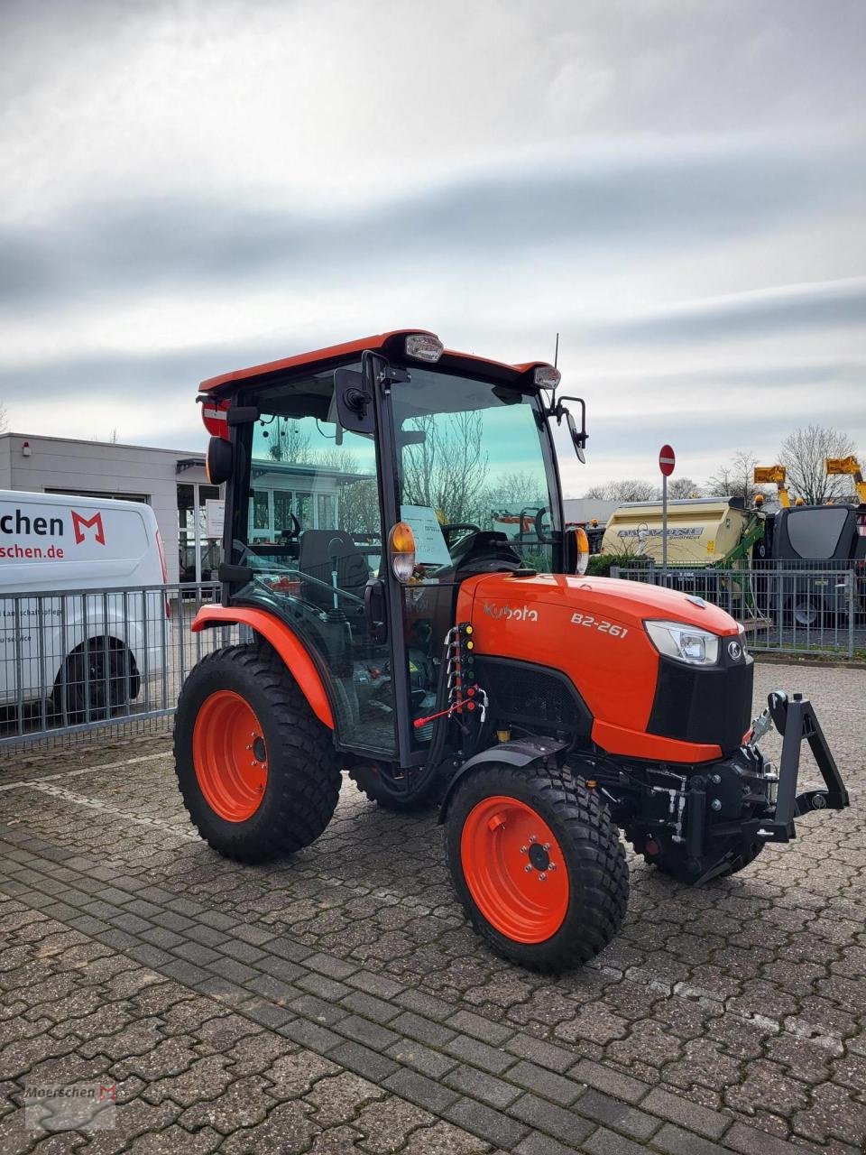 Traktor des Typs Kubota B2-261HC, Neumaschine in Tönisvorst (Bild 5)