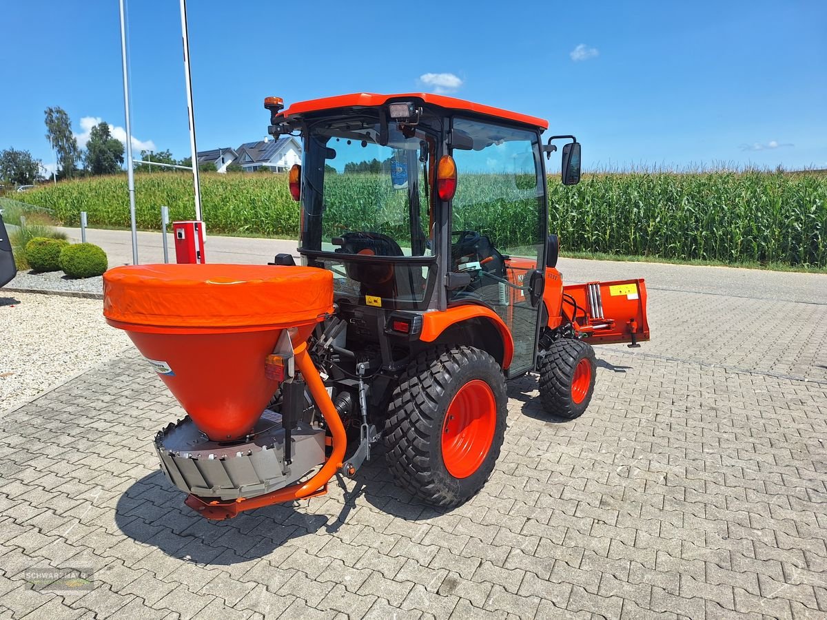 Traktor типа Kubota B2231 HDB, Gebrauchtmaschine в Aurolzmünster (Фотография 4)