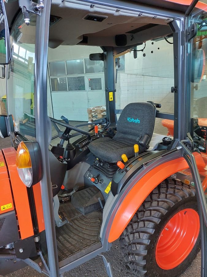 Traktor van het type Kubota B2261, Neumaschine in Bergheim (Foto 8)