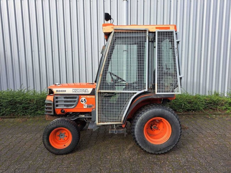 Traktor του τύπου Kubota B2400, Gebrauchtmaschine σε Antwerpen (Φωτογραφία 1)