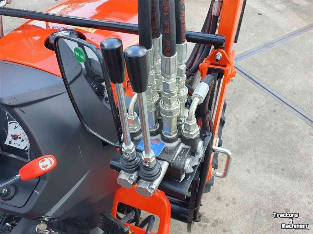 Traktor tip Kubota B2441 + voorlader Compact traktor, Gebrauchtmaschine in Zevenaar (Poză 5)