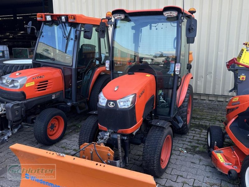 Traktor του τύπου Kubota B2650 mit Schild&Streuer, Gebrauchtmaschine σε Idstein-Wörsdorf (Φωτογραφία 1)