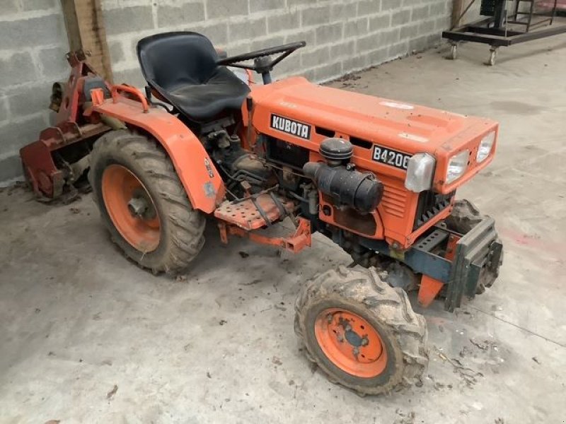 Traktor van het type Kubota B4200, Gebrauchtmaschine in les hayons (Foto 3)