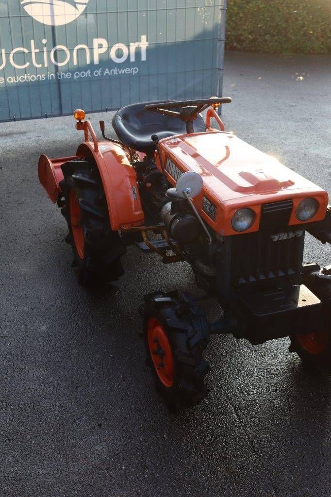 Traktor des Typs Kubota B5000, Gebrauchtmaschine in Antwerpen (Bild 7)