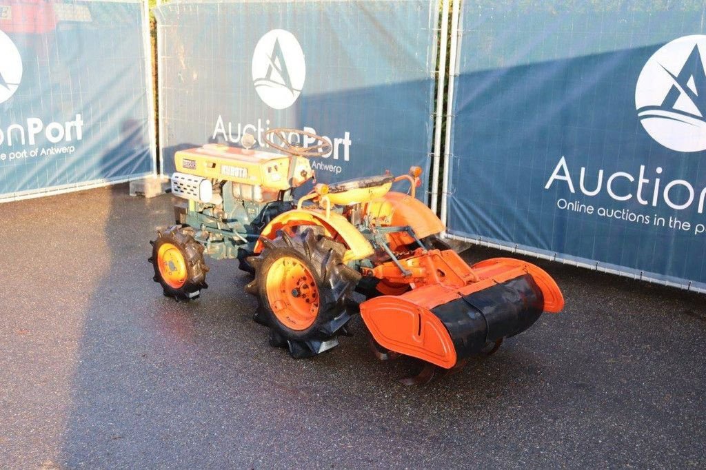 Traktor des Typs Kubota B5000, Gebrauchtmaschine in Antwerpen (Bild 3)