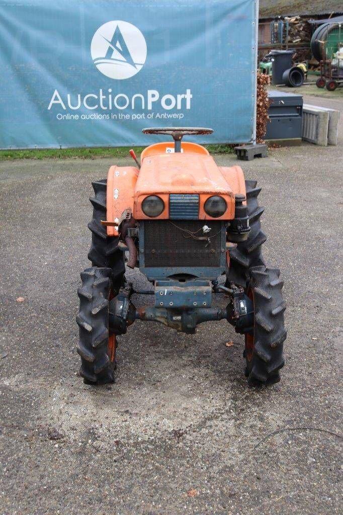 Traktor des Typs Kubota B6000, Gebrauchtmaschine in Antwerpen (Bild 9)