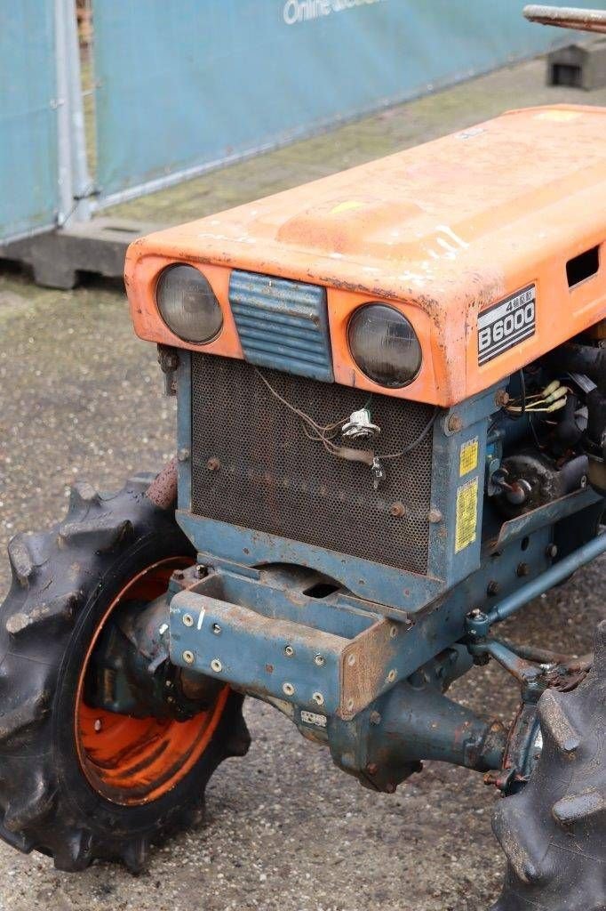 Traktor des Typs Kubota B6000, Gebrauchtmaschine in Antwerpen (Bild 11)