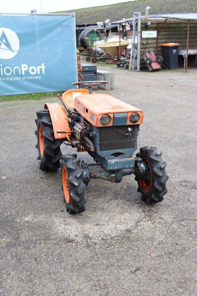 Traktor του τύπου Kubota B6000, Gebrauchtmaschine σε Antwerpen (Φωτογραφία 8)