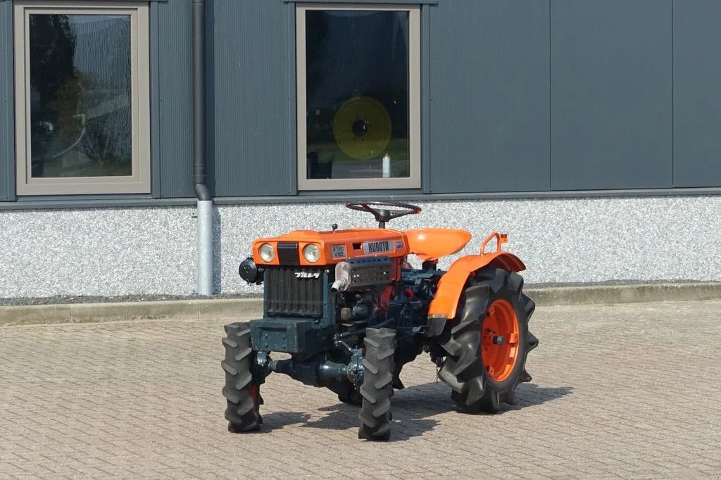 Traktor Türe ait Kubota B7000 4wd / Koopje, Gebrauchtmaschine içinde Swifterband (resim 1)