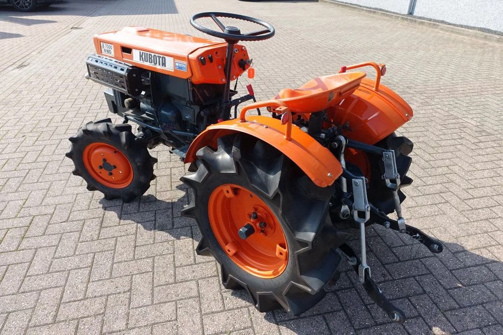 Traktor Türe ait Kubota B7000 4wd / Koopje, Gebrauchtmaschine içinde Swifterband (resim 10)