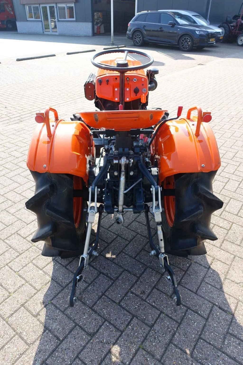 Traktor типа Kubota B7000 4wd / Koopje, Gebrauchtmaschine в Swifterband (Фотография 11)