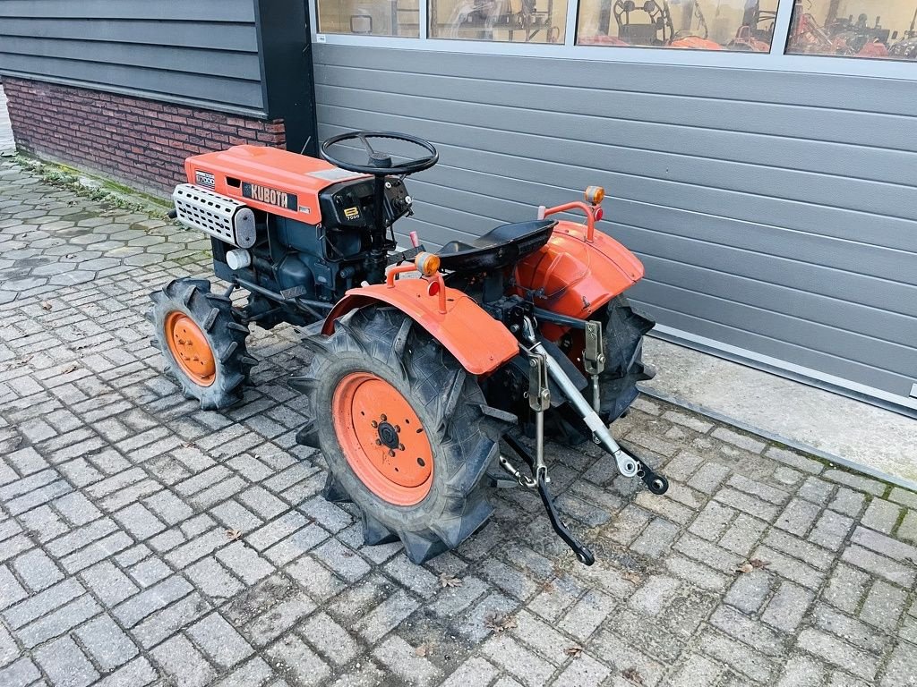 Traktor от тип Kubota B7000 4WD minitractor, Gebrauchtmaschine в Neer (Снимка 10)