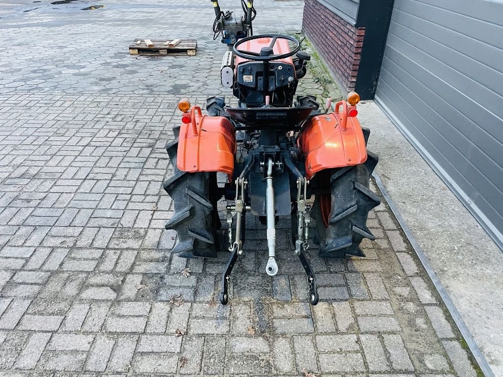 Traktor от тип Kubota B7000 4WD minitractor, Gebrauchtmaschine в Neer (Снимка 11)