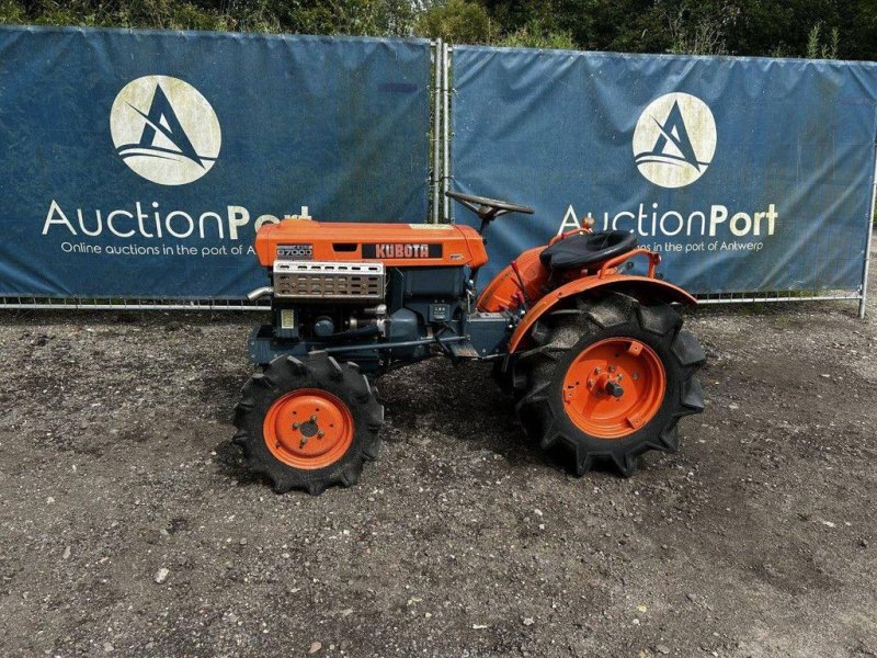 Traktor del tipo Kubota B7000, Gebrauchtmaschine en Antwerpen (Imagen 1)