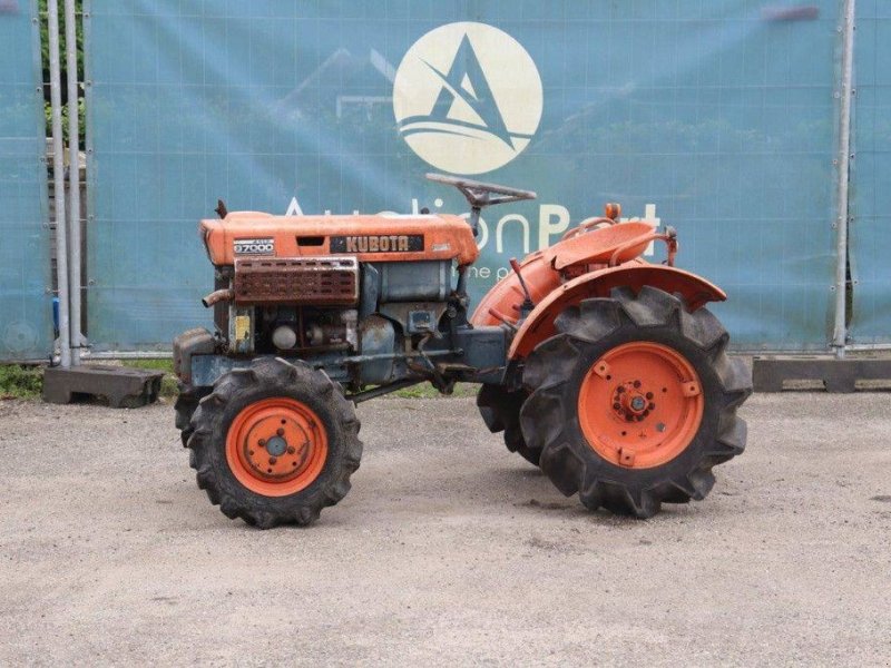 Traktor του τύπου Kubota B7000, Gebrauchtmaschine σε Antwerpen (Φωτογραφία 1)