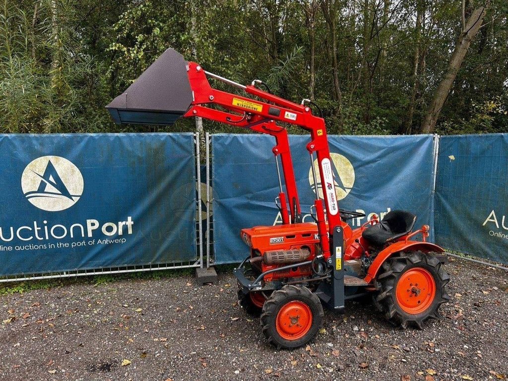 Traktor du type Kubota B7001, Gebrauchtmaschine en Antwerpen (Photo 2)