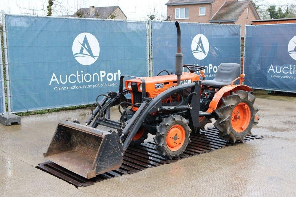 Traktor typu Kubota B7001, Gebrauchtmaschine v Antwerpen (Obrázek 10)