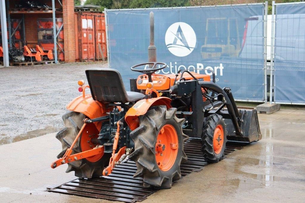 Traktor typu Kubota B7001, Gebrauchtmaschine v Antwerpen (Obrázek 7)