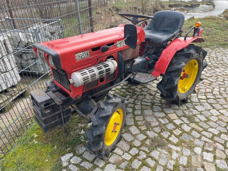 Traktor типа Kubota B7001, Gebrauchtmaschine в Düsseldorf (Фотография 1)