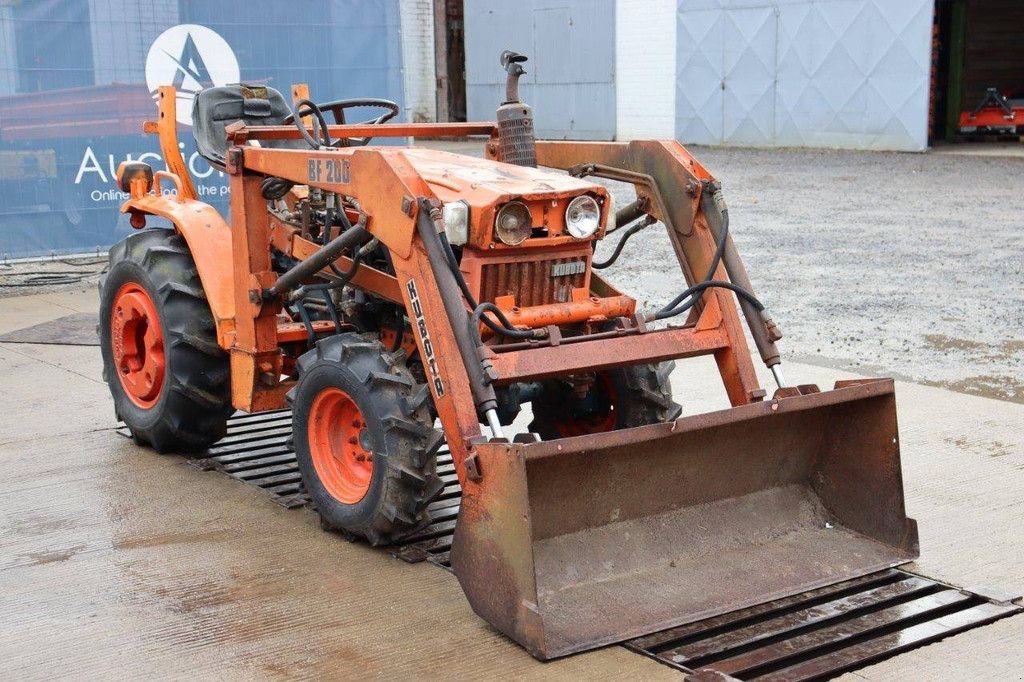 Traktor del tipo Kubota B7200, Gebrauchtmaschine en Antwerpen (Imagen 8)