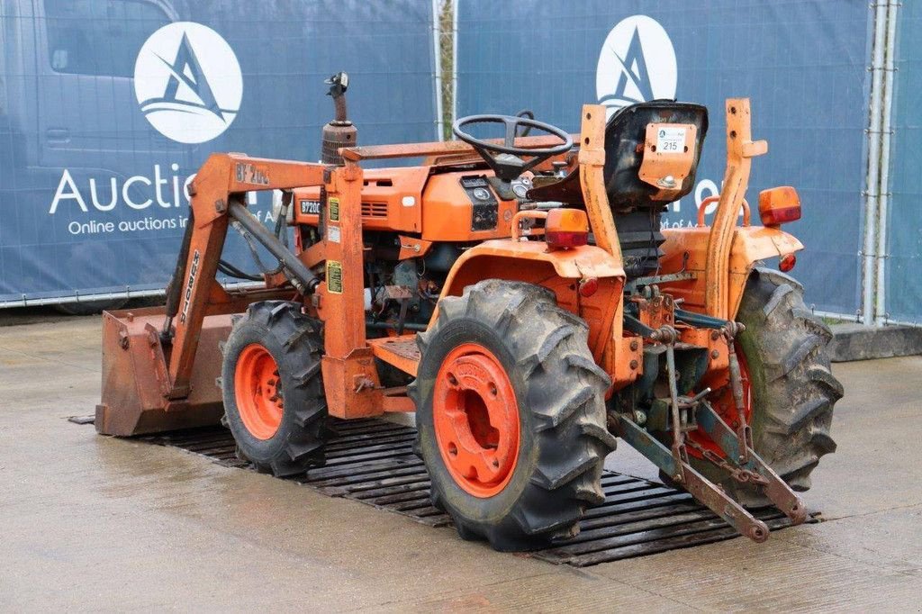 Traktor del tipo Kubota B7200, Gebrauchtmaschine en Antwerpen (Imagen 4)